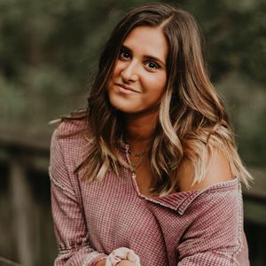 Meet your Posher, Lilia